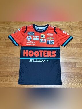 Hendrick Motorsports Chase Elliott (Medium) NASCAR Cup Pit Crew Jersey (EUC)